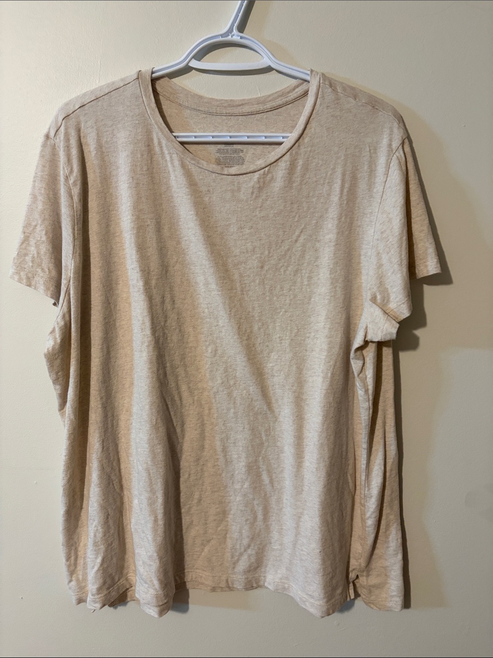 Bench Short Sleeve Crewneck Tee in Light Beige